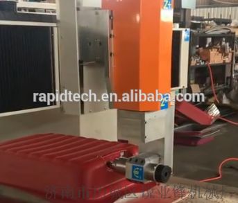 濟(jì)南銳業(yè)鋒機(jī)械廠 工廠直銷高精密五軸加工中心與箱包雕刻機(jī)，專業(yè)零部件銷售